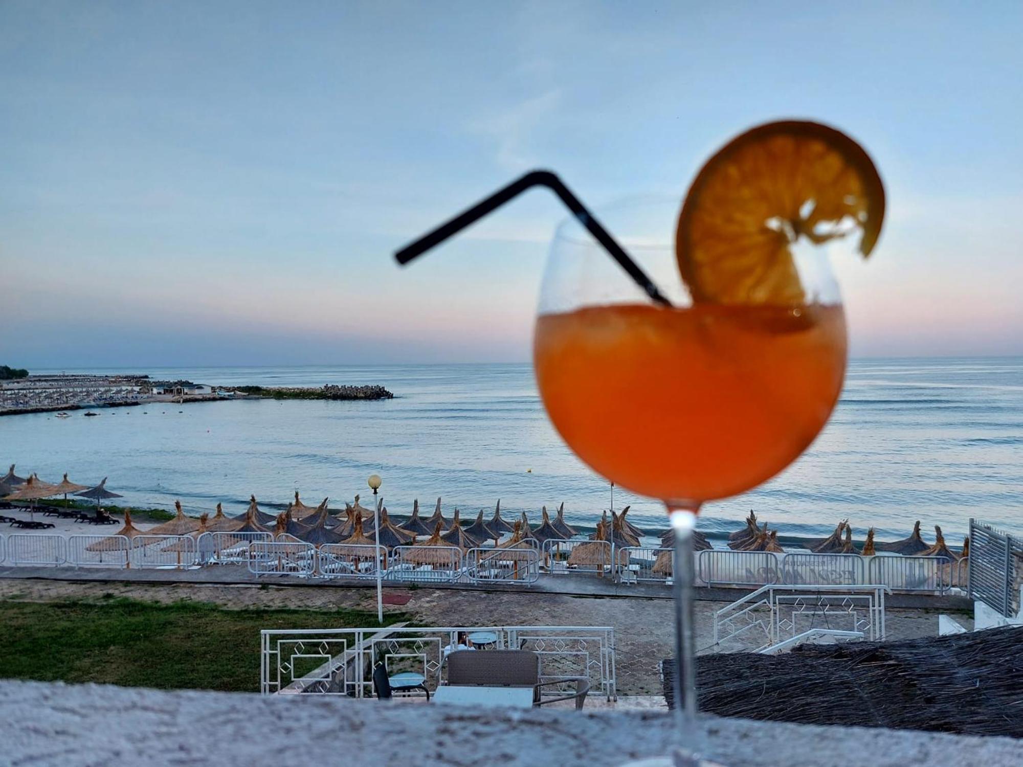 Hotel Iulia Resort Venus Buitenkant foto